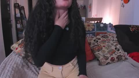 Snapshot of antoniart_ chatting on 02/18/26, 03:46 Antonia online show from 02/18/26, 03:46