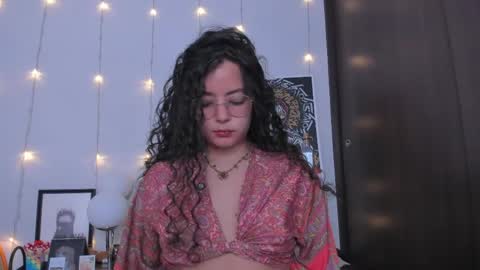 Antonia online show from 06/05/26, 02:29