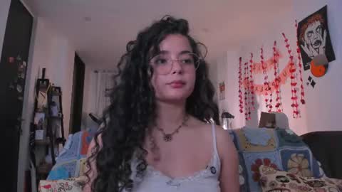 Antonia online show from 06/25/26, 05:12