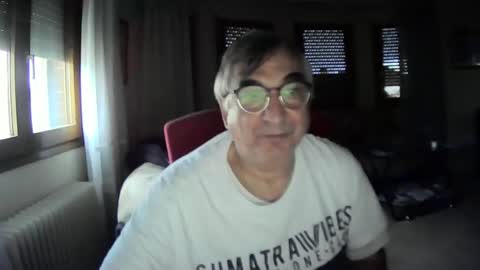 Snapshot of antonio2605 chatting on 12/06/24, 07:54 Antonio online show from 12/06/24, 07:54