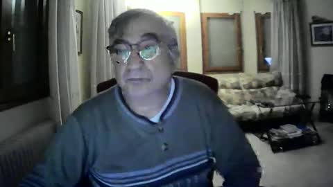 Snapshot of antonio2605 chatting on 12/20/24, 04:09 Antonio online show from 12/20/24, 04:09