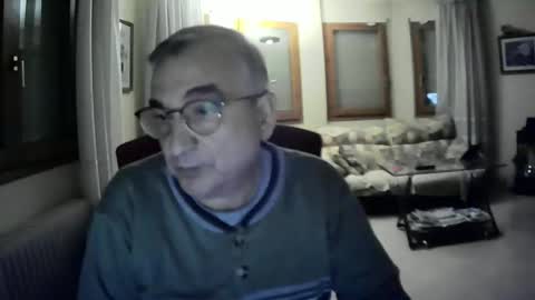Snapshot of antonio2605 chatting on 01/06/25, 04:47 Antonio online show from 01/06/25, 04:47
