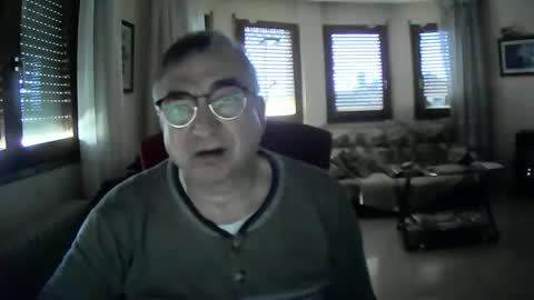 Snapshot of antonio2605 chatting on 01/19/25, 11:01 Antonio online show from 01/19/25, 11:01