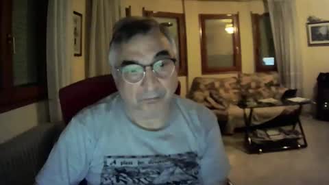 Snapshot of antonio2605 chatting on 01/26/25, 04:30 Antonio online show from 01/26/25, 04:30