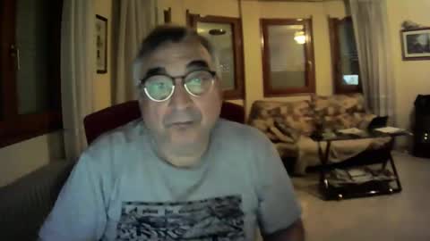 Snapshot of antonio2605 chatting on 01/26/25, 07:32 Antonio online show from 01/26/25, 07:32