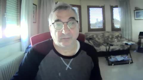 Snapshot of antonio2605 chatting on 02/06/25, 02:48 Antonio online show from 02/06/25, 02:48