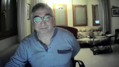 Snapshot of antonio2605 chatting on 02/24/25, 11:09 Antonio online show from 02/24/25, 11:09