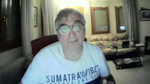 Snapshot of antonio2605 chatting on 03/10/25, 10:24 Antonio online show from 03/10/25, 10:24