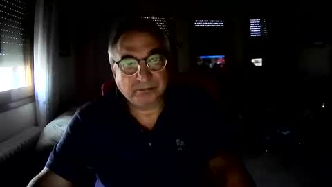 Snapshot of antonio2605 chatting on 09/28/25, 04:45 Antonio online show from 09/28/25, 04:45