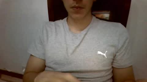 Snapshot of antonio_ricci chatting on 02/16/25, 05:37 antonio_ricci online show from 02/16/25, 05:37