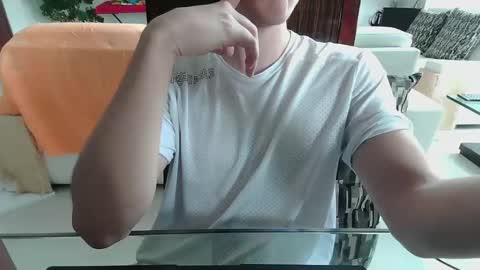 Snapshot of antonio_ricci chatting on 10/23/25, 09:57 antonio_ricci online show from 10/23/25, 09:57