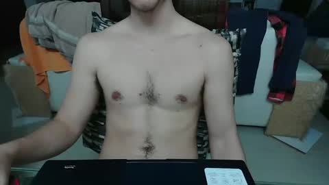 Snapshot of antonio_ricci chatting on 11/08/25, 11:25 antonio_ricci online show from 11/08/25, 11:25