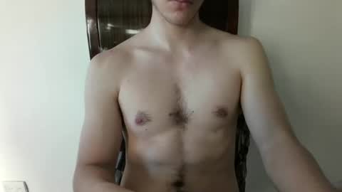 Snapshot of antonio_ricci chatting on 11/21/25, 09:57 antonio_ricci online show from 11/21/25, 09:57