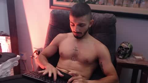 Hadez online show from 12/31/24, 11:42