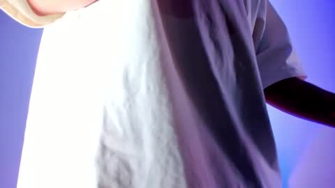 Snapshot of antoniomancinin chatting on 11/06/25, 04:24 brendan and stiiven online show from 11/06/25, 04:24