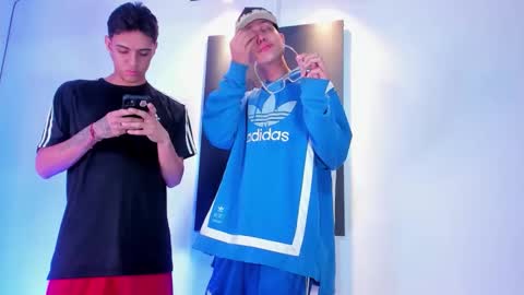 Snapshot of antoniomancinin chatting on 11/19/25, 12:10 brendan and stiiven online show from 11/19/25, 12:10