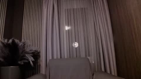 Snapshot of antoniovalentinidiamond chatting on 10/27/25, 08:13 HI My name is Antonio online show from 10/27/25, 08:13