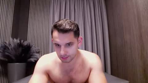 HI My name is Antonio online show from 12/16/25, 08:03