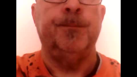 Snapshot of antonioxx454 chatting on 04/25/26, 02:14 AntonioyJesy online show from 04/25/26, 02:14