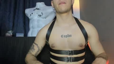 antonnello_ online show from 09/17/25, 12:23