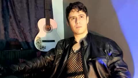 Snapshot of antonnello_ chatting on 12/02/25, 07:36 antonnello_ online show from 12/02/25, 07:36