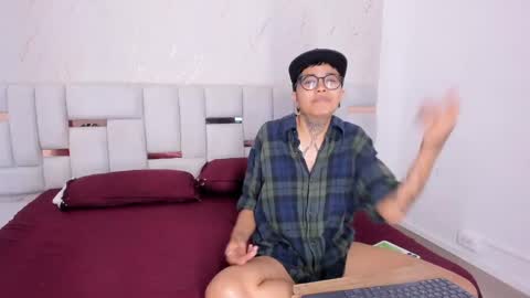 antony_d_ossa online show from 04/20/26, 03:42