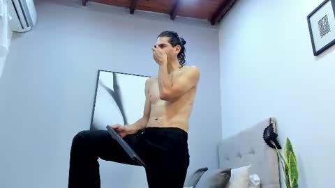 Snapshot of antonystone_ chatting on 06/24/26, 12:59 Antony Stone online show from 06/24/26, 12:59