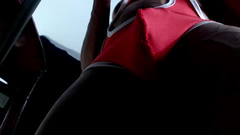 Snapshot of antonywebb94 chatting on 09/26/25, 05:22 Instagram miguelangel1802 online show from 09/26/25, 05:22