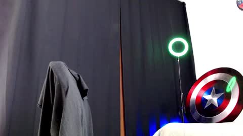 Instagram miguelangel1802  online show from 01/10/26, 03:30