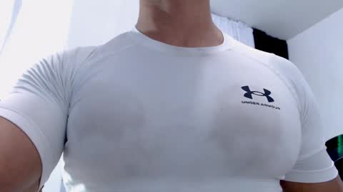 Instagram miguelangel1802  online show from 04/10/26, 05:12