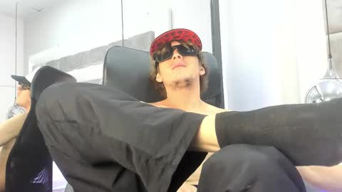 Snapshot of antthony_kings chatting on 10/20/25, 11:05 Anthony King online show from 10/20/25, 11:05