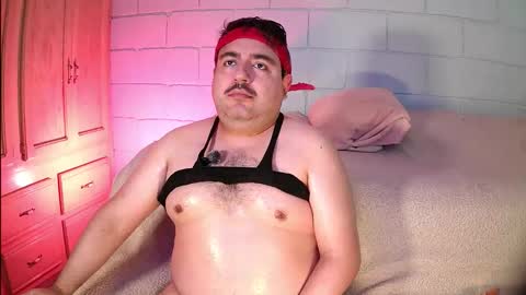 Snapshot of anuarfox chatting on 02/01/26, 10:03 AnuarFox online show from 02/01/26, 10:03