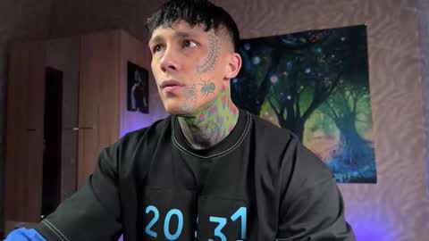 Tom online show from 02/02/26, 06:01