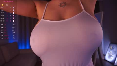 Snapshot of anuricbriny chatting on 02/14/25, 08:26 Sunday - start 0400 PM GMT -4 online show from 02/14/25, 08:26