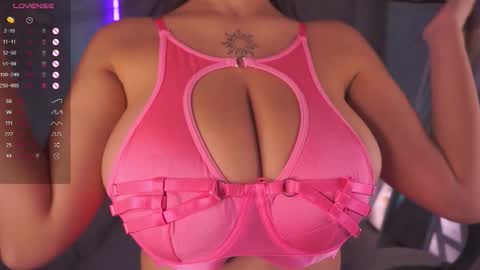 Snapshot of anuricbriny chatting on 11/15/25, 08:49 Sunday - start 0400 PM GMT -4 online show from 11/15/25, 08:49