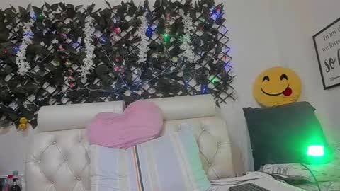 any mour online show from 01/15/25, 04:32