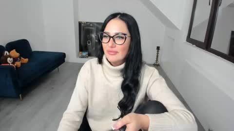 Snapshot of anya_evy chatting on 01/15/26, 04:28 Anya online show from 01/15/26, 04:28