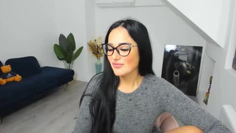 Snapshot of anya_evy chatting on 02/07/26, 05:33 Anya online show from 02/07/26, 05:33