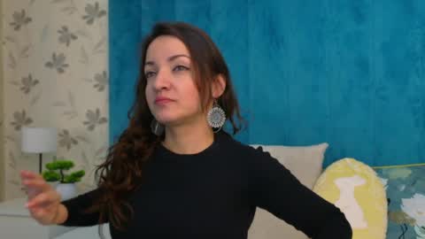 Snapshot of anyahappiness chatting on 03/27/26, 06:08 AnyaHappiness online show from 03/27/26, 06:08