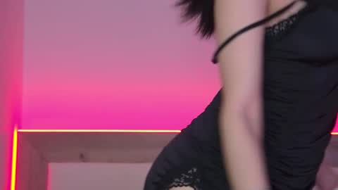 Snapshot of anyalobb chatting on 04/20/26, 05:10 anyalobb online show from 04/20/26, 05:10