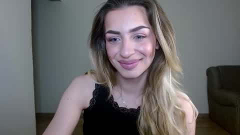 Snapshot of anyamurr chatting on 03/17/26, 11:41 Anya online show from 03/17/26, 11:41