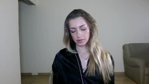 Snapshot of anyamurr chatting on 04/16/26, 07:14 Anya online show from 04/16/26, 07:14