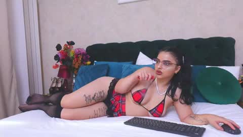 AnyaRaay online show from 05/20/26, 05:13