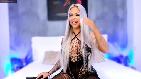 anyas_dolce online show from 01/28/25, 06:39