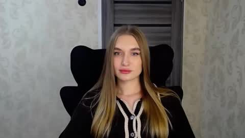 Snapshot of anyasmack chatting on 12/20/25, 05:09 AnyaSmack online show from 12/20/25, 05:09