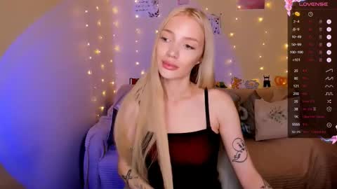 Anya online show from 09/26/25, 02:26