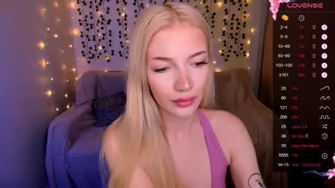 Anya online show from 10/15/25, 09:09