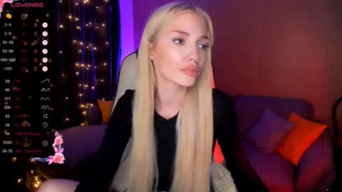 Anya online show from 11/24/25, 08:25