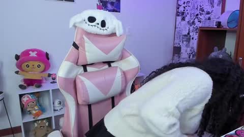 Any online show from 01/30/25, 05:19