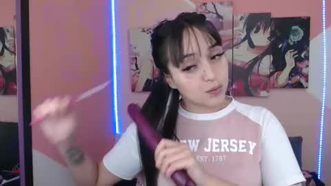 Snapshot of anyela_bubble19 chatting on 01/07/25, 01:06 Anyela online show from 01/07/25, 01:06